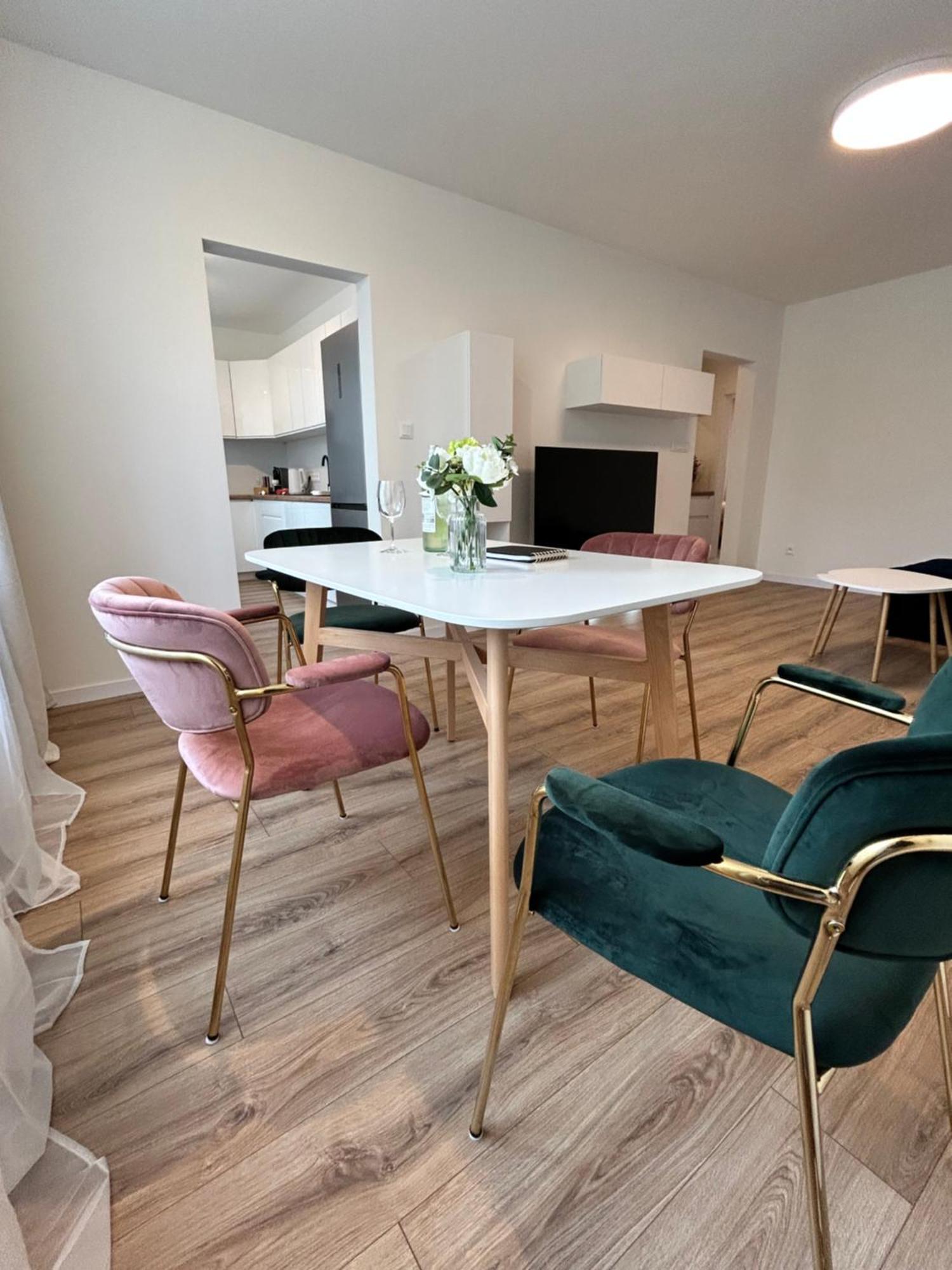 Apartman Novumspot Presov Luaran gambar